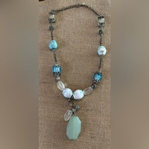 Avon 2007 Turquoise Coloured Necklace  With Seaglass Accents 19”